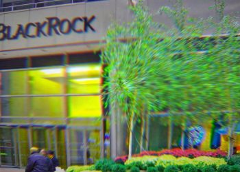 BlackRock’s Bitcoin (BTC) ETF (IBIT) Snaps 71-Day Inflows Streak, Data Show