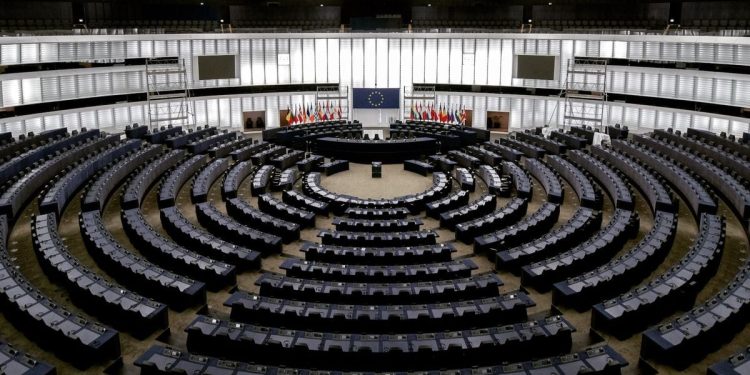 European Parliament Adopts Anti-Money Laundering Rules Package That Will Also Regulate Crypto