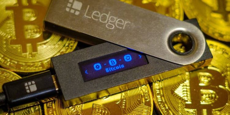 Ledger Live brings crypto swaps to users via MoonPay partnership