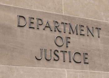 Distilling the Tornado Cash and Samourai Suits