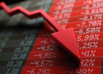 XRP Sees Over $12 Million Sell-Off: Buying Opportunity?