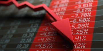 XRP Sees Over $12 Million Sell-Off: Buying Opportunity?