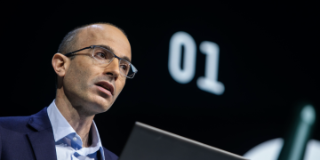 Famous Philosopher Yuval Noah Harari Slams Bitcoin
