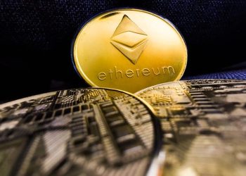 Why Altcoins Are The Best Investment For Now