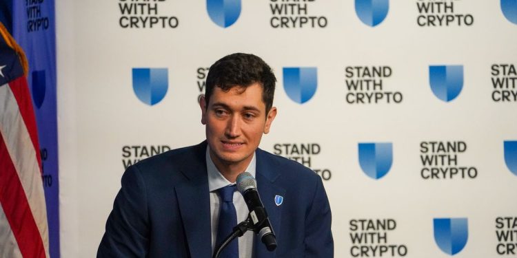 Stand With Crypto Sets Up Election War Chest, Backs Candidates Seeking Open Seats