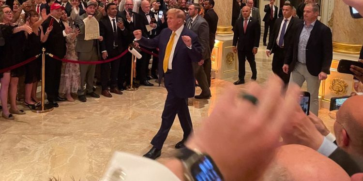 Trump Widens Lead Over With Biden (on Polymarket and PredictIt) After Courting Crypto Vote