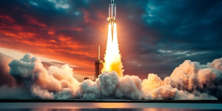 Analyst Predicts Bitcoin To Hit $156,000 By May 2025