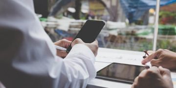 Hex Trust Group launches, USDX, the first native stablecoin on Flare Network