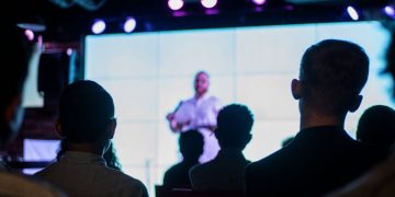 How Blockchain Technology Can Combat the Rising Threat of AI-Generated Deepfakes