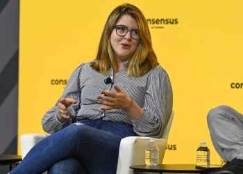 Institutional Investors Unlikely to Be Put Off by Ether (ETH) ETF’s Lack of Staking, 21Shares’ Ophelia Snyder Says