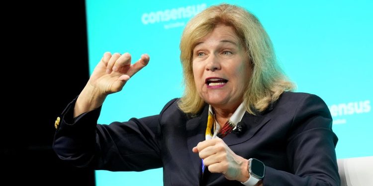 Franklin Templeton Explores Launching Crypto Fund Investing in Tokens Beyond Bitcoin (BTC) and Ether (ETH): Report