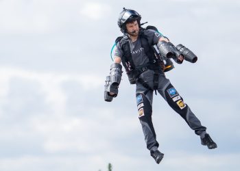 Analyst Foresees Huge Jump to $380