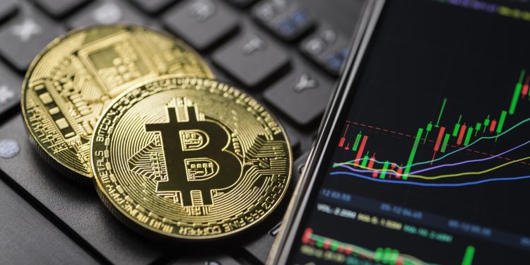 Bitcoin Rejection At $62,498 Signals Bearish Dominance, Here Are Possible Outcomes