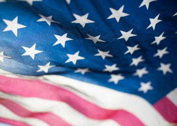 Trump-Inspired Memecoins Crash 30% After ‘Trump Coin’ Rumors