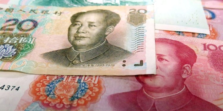 Bitcoin (BTC), Stocks Bleed as China Surprise Interest-Rate Cut Signals Panic, Treasury Yield Curve Steepens