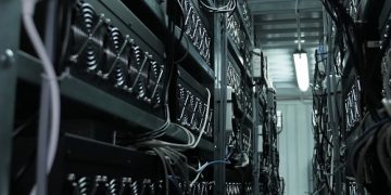 Bitcoin miner CleanSpark expands with first site acquisition in Wyoming