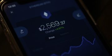 The Risks of Crypto Scams and How to Avoid Them | by FranKiey | The Capital | Nov, 2024