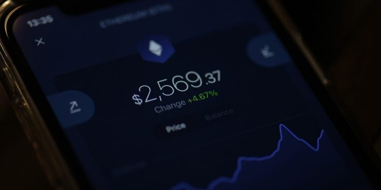 The Risks of Crypto Scams and How to Avoid Them | by FranKiey | The Capital | Nov, 2024