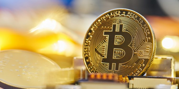 Is The Bitcoin Bull Market Over? Analyst Reveals Bear Case That Could Send Price To $28,000