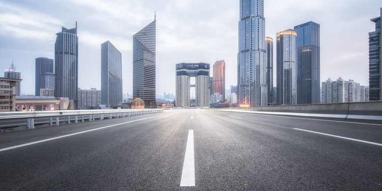 China’s Central Bank Halts Bond Purchases to Support Yuan