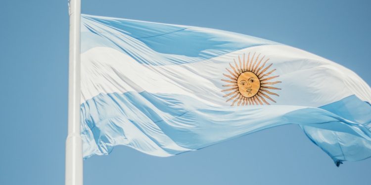 Coinbase (COIN) Receives Approval to Expand Services Into Argentina