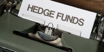 Why are Hedge Funds Short ETH CME Futures. Is it Carry Trade or Outright Bearish Bets?