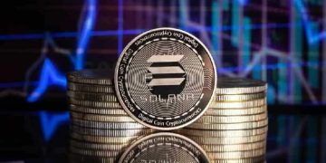 Solana Bulls Eye $260 As Key Support Holds, Says Crypto Analyst