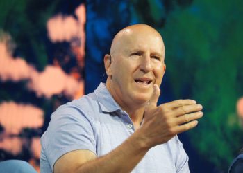 CORZ Shares Drop 15% Pre-Market as MSFT Cuts CoreWeave Commitments