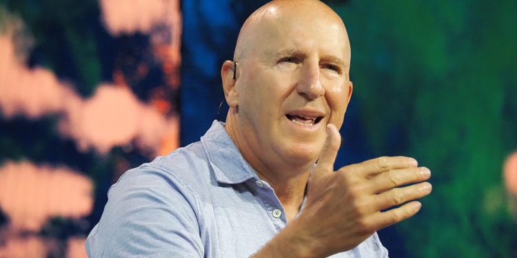 CORZ Shares Drop 15% Pre-Market as MSFT Cuts CoreWeave Commitments