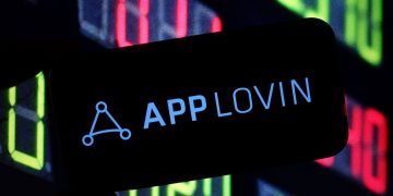 AppLovin (APP) Stock: Buy the Dip? Morgan Stanley Thinks So