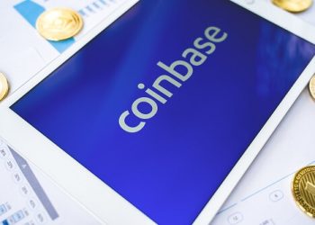 Coinbase crushes Q3 estimates as crypto market boom fuels revenue