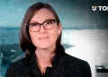 Bitcoin Booster Cathie Wood Welcomes Vanguard Investors