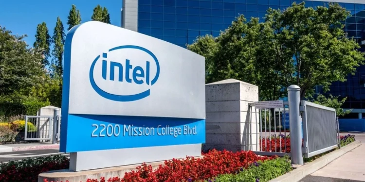 Eyes SambaNova Deal to Accelerate AI Expansion