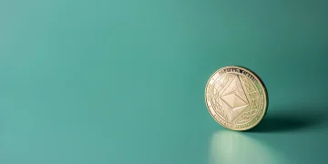 If This Ethereum Bear Flag Pattern Holds, ETH Price Could Be On Its Way To $2,400