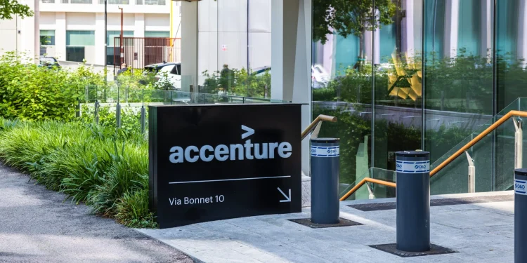 Accenture (ACN) Stock; Rises on AI Deals and Heavy Institutional Buying Activity