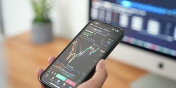 Evostock: Educational Infrastructure Becomes Key Competitive Differentiator in CFD Markets