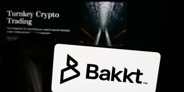 Gains 7% as Nexo Taps Platform for U.S.-Compliant Crypto Expansion