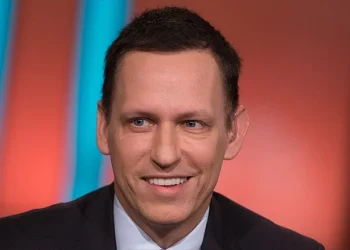Peter Thiel-backed Ramp Adds Zero-fee USDT and USD Swaps Across Its Suite Today