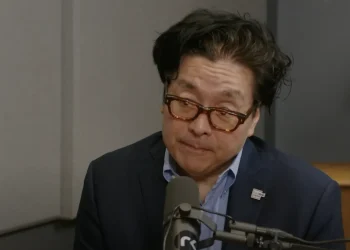 Fundstrat Boss Backs $250,000 Target for ETH