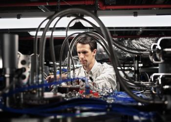 Why the mind-bending physics of quantum computing is terrifying for bitcoin and crypto