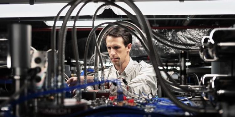 Why the mind-bending physics of quantum computing is terrifying for bitcoin and crypto