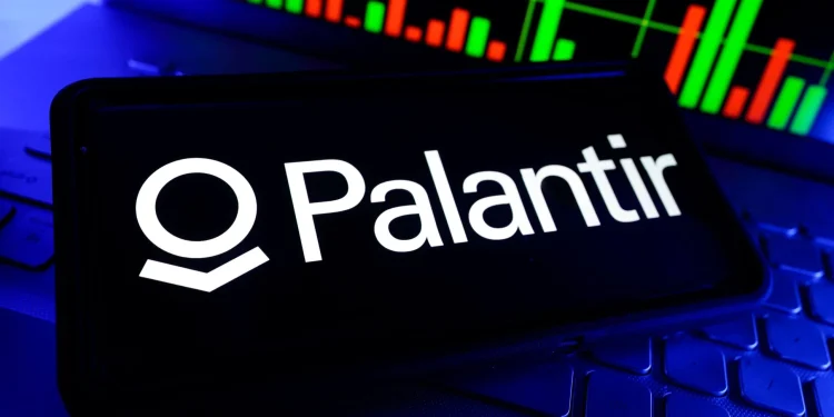 Palantir (PLTR) Stock: Analysts Give 47% Upside as FAA Deal Looms