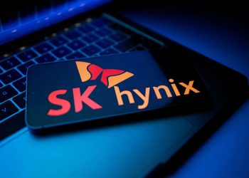 SK Hynix Stock: $13 Billion Investment in New South Korea HBM Chip Plant
