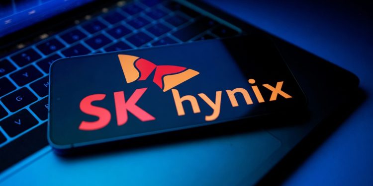 SK Hynix Stock: $13 Billion Investment in New South Korea HBM Chip Plant