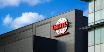 Taiwan Semiconductor (TSM) Stock Set for Record Fourth Straight Quarter on AI Demand