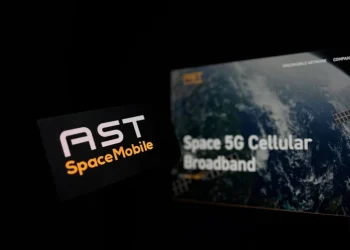 AST SpaceMobile (ASTS) Stock Drops 6% on Insider Selling and Launch Delay