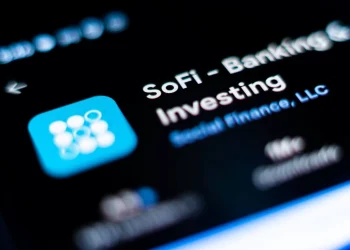SoFi Stock: What Wall Street Expects from Earnings July 29