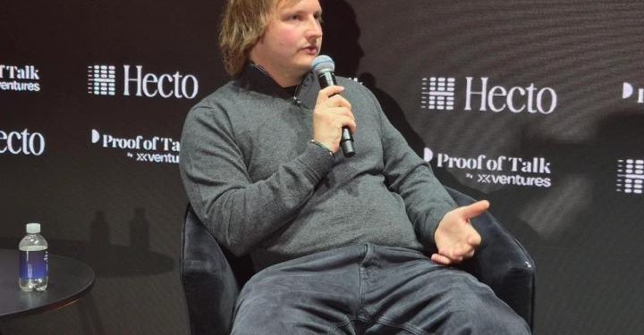 Crypto lender giant Aave rolls out vaults for yield-hungry fintech investors
