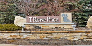 $1.9 trillion asset manager T. Rowe Price bets on active management with first multi-token crypto ETF