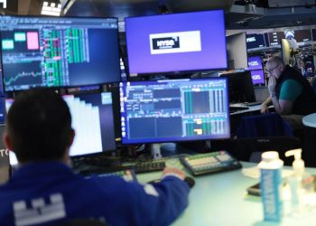 With MSTR concerns assuaged, look to traditional signals around BTC